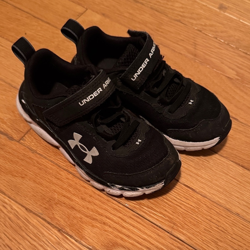 Under Armour Kids Black and White Sneakers